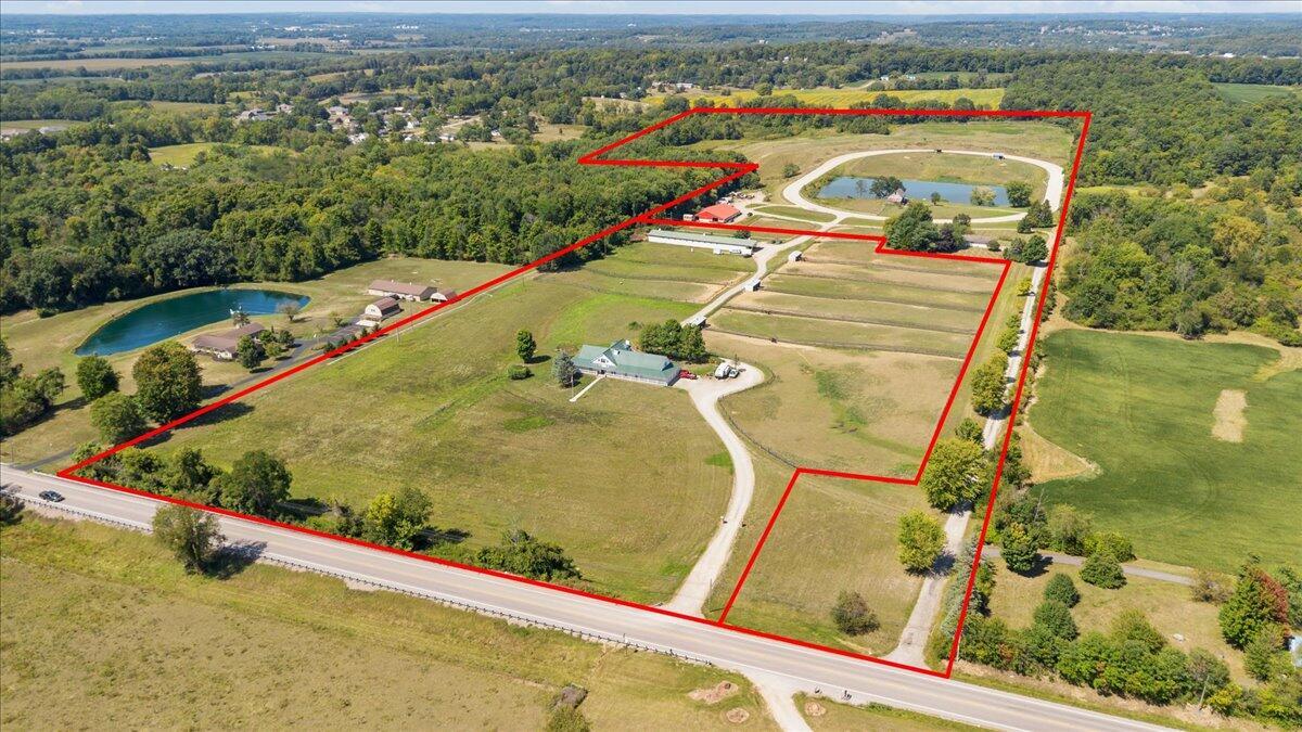 7233 National Road, Thornville, Ohio image 1