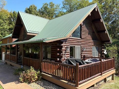 Photo of 7077 County Road 68, Millersburg, OH 44654 (MLS # 225039965)