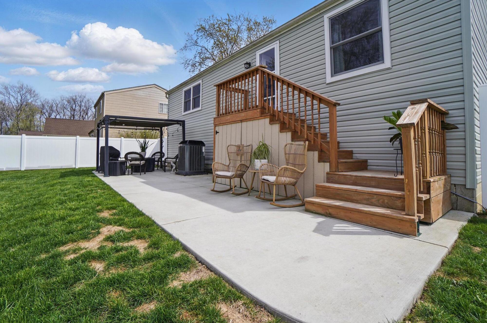 7300 Daugherty Drive, Reynoldsburg, Ohio image 35