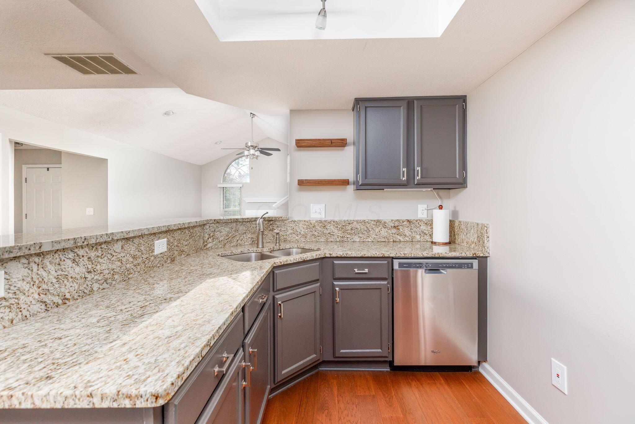 201 Deer Cross Lane, Powell, Ohio image 18