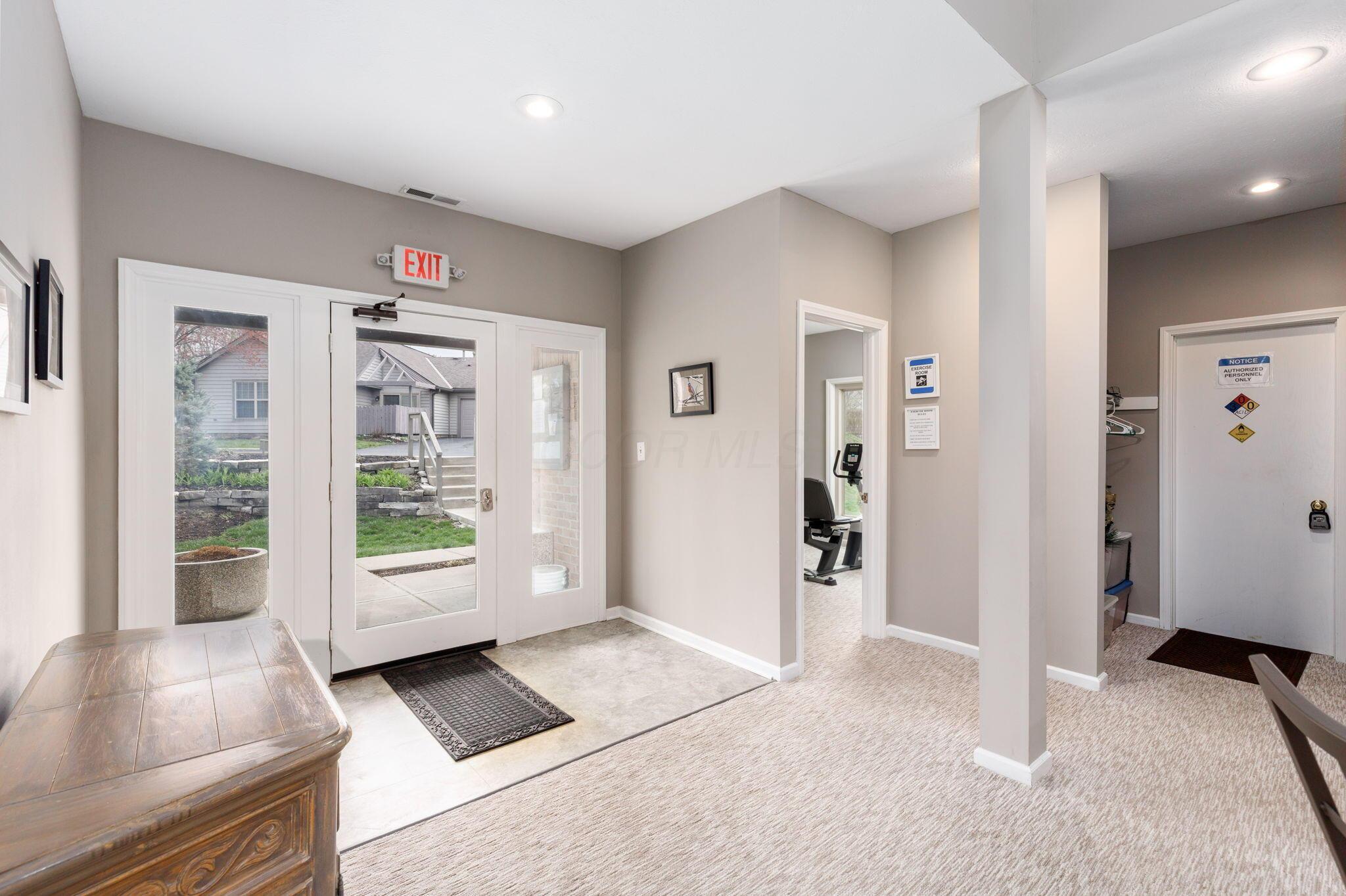 201 Deer Cross Lane, Powell, Ohio image 47