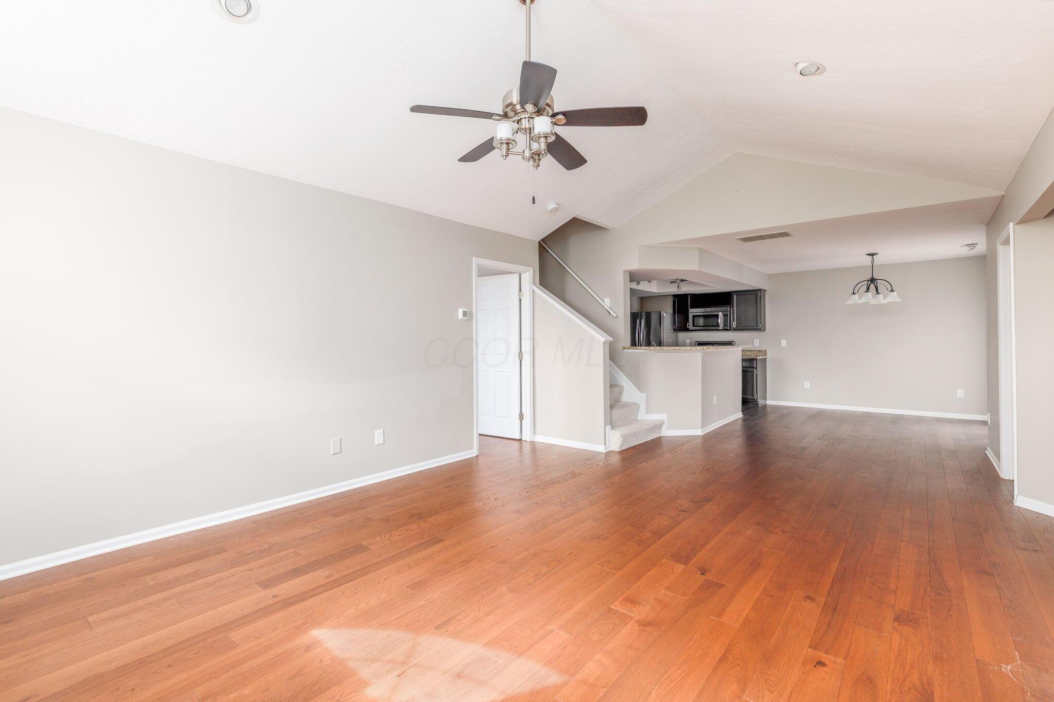 201 Deer Cross Lane, Powell, Ohio image 11