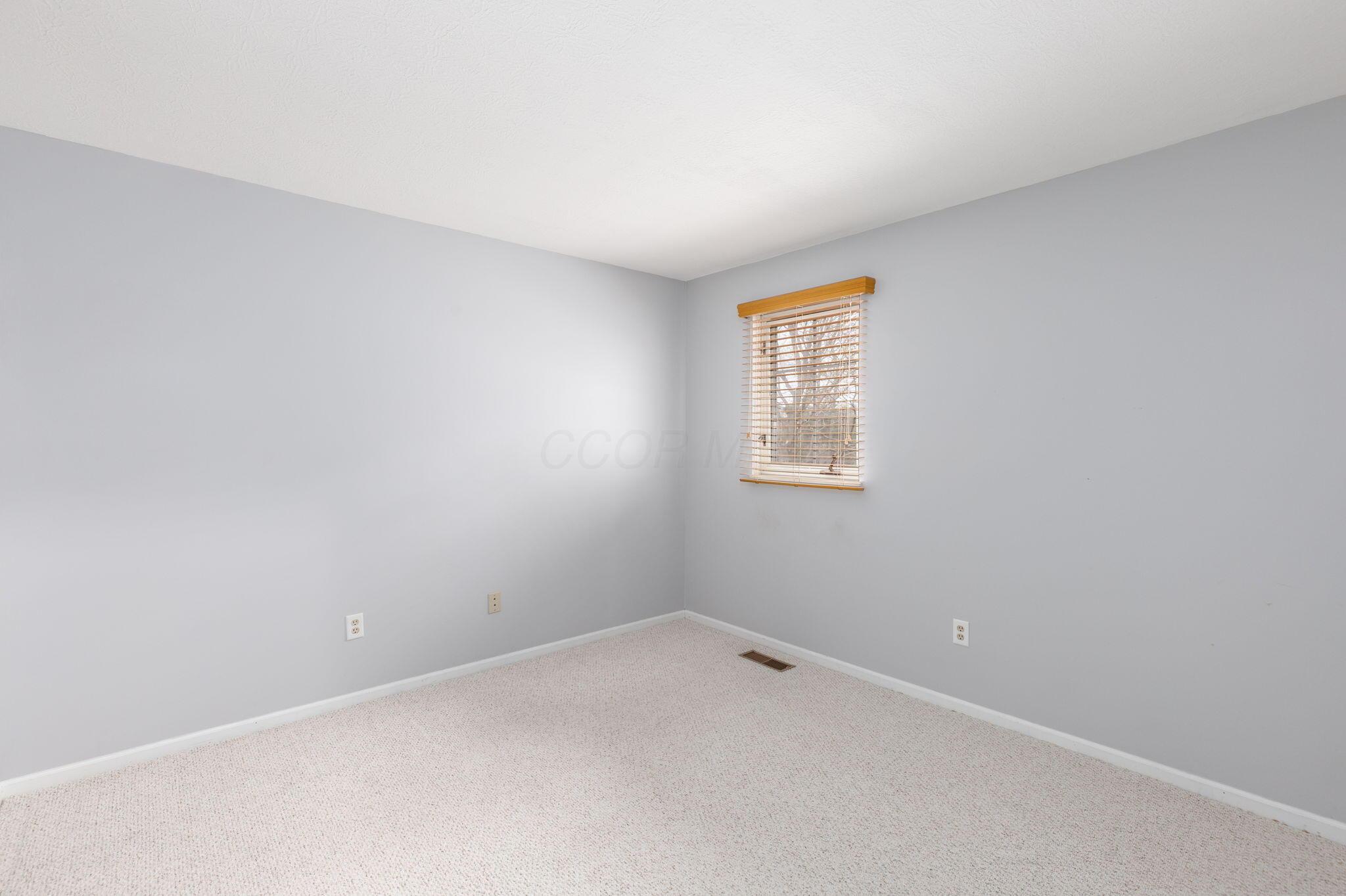 201 Deer Cross Lane, Powell, Ohio image 29