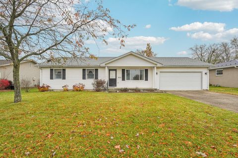 Photo of 624 S Glenn Avenue, Washington Court House, OH 43160 (MLS # 225043623)