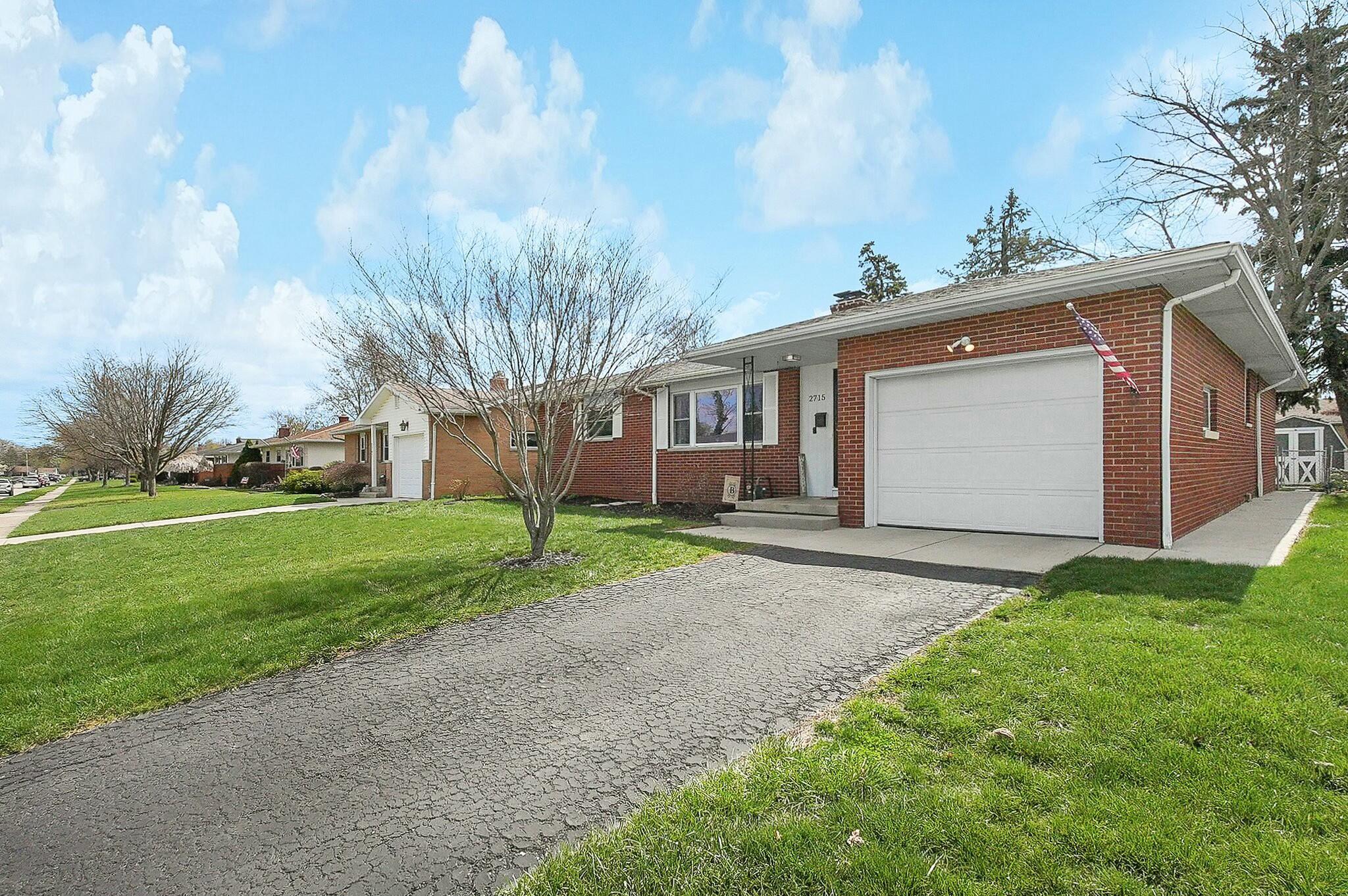 2715 Melane Avenue, Grove City, Ohio image 29