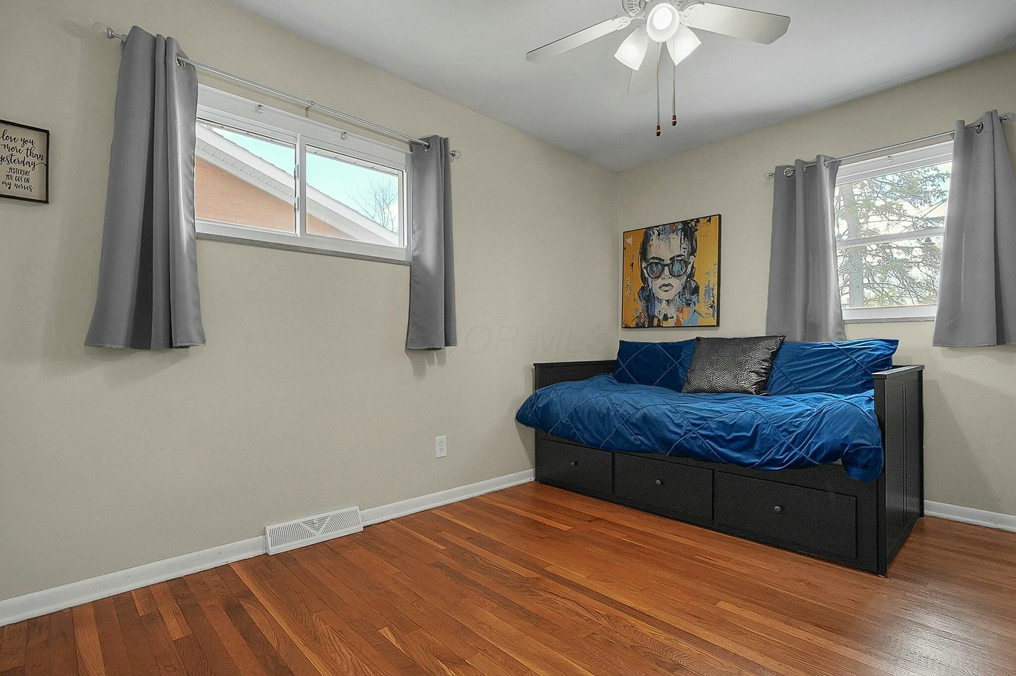 2715 Melane Avenue, Grove City, Ohio image 22