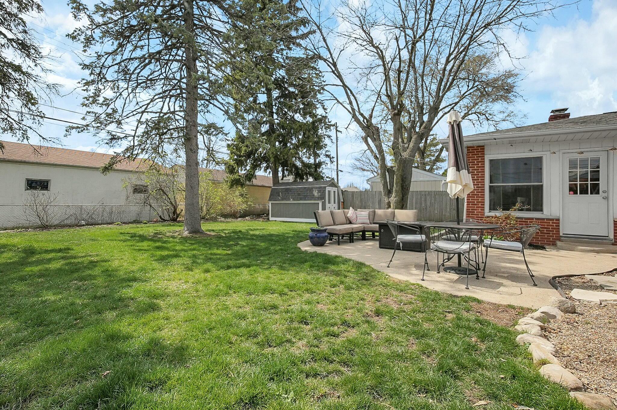 2715 Melane Avenue, Grove City, Ohio image 17