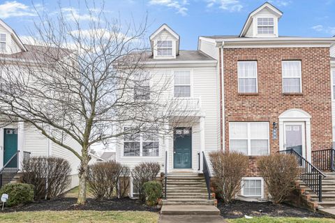 Photo of 998 Hartford Village Boulevard 998 #998, Columbus, OH 43228 (MLS # 226004770)