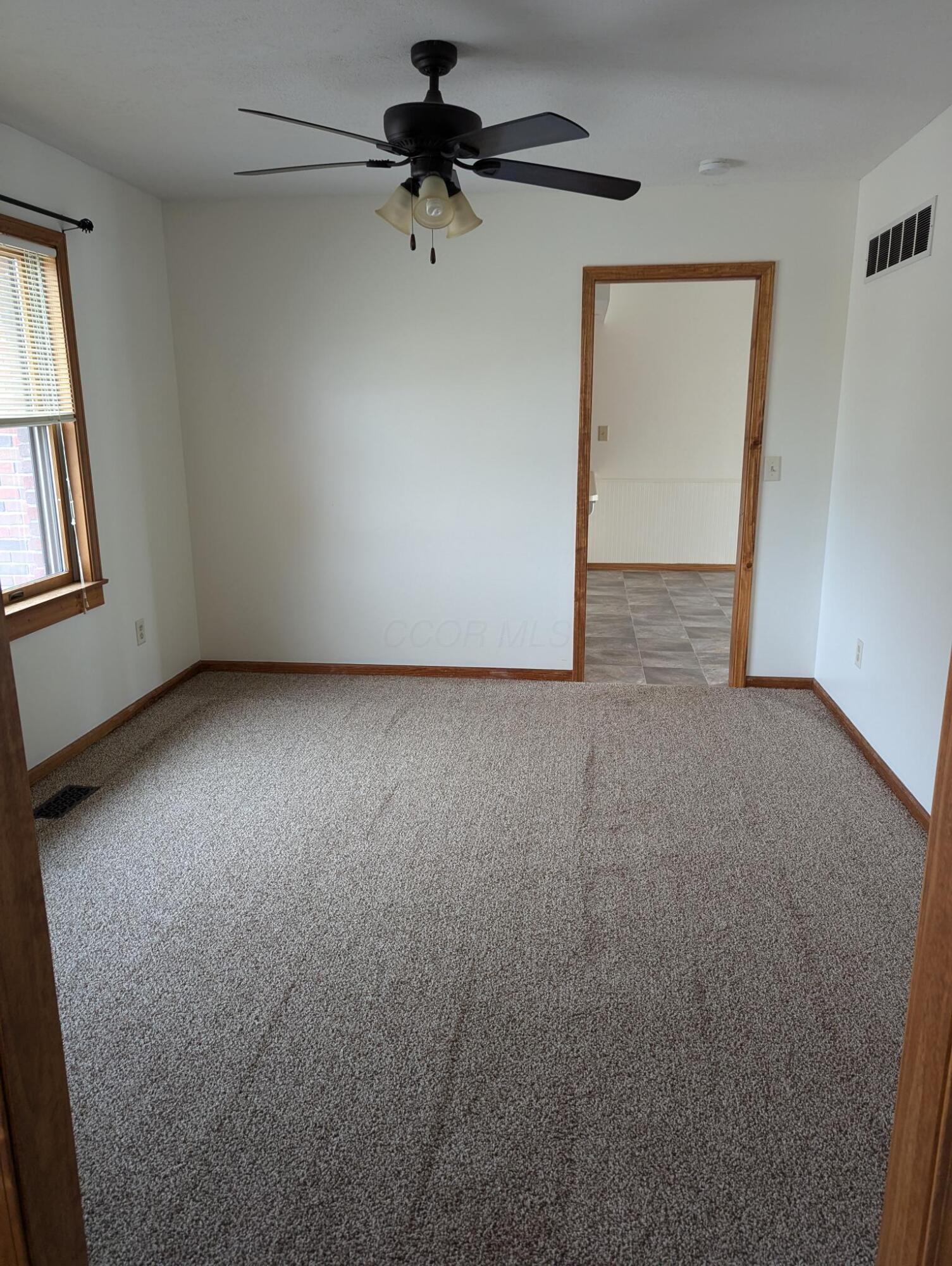 1707 Oxford Drive, Marion, Ohio image 2