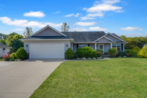 Photo of 48 Struble Circle, Fredericktown, OH 43019 (MLS # 226010573)