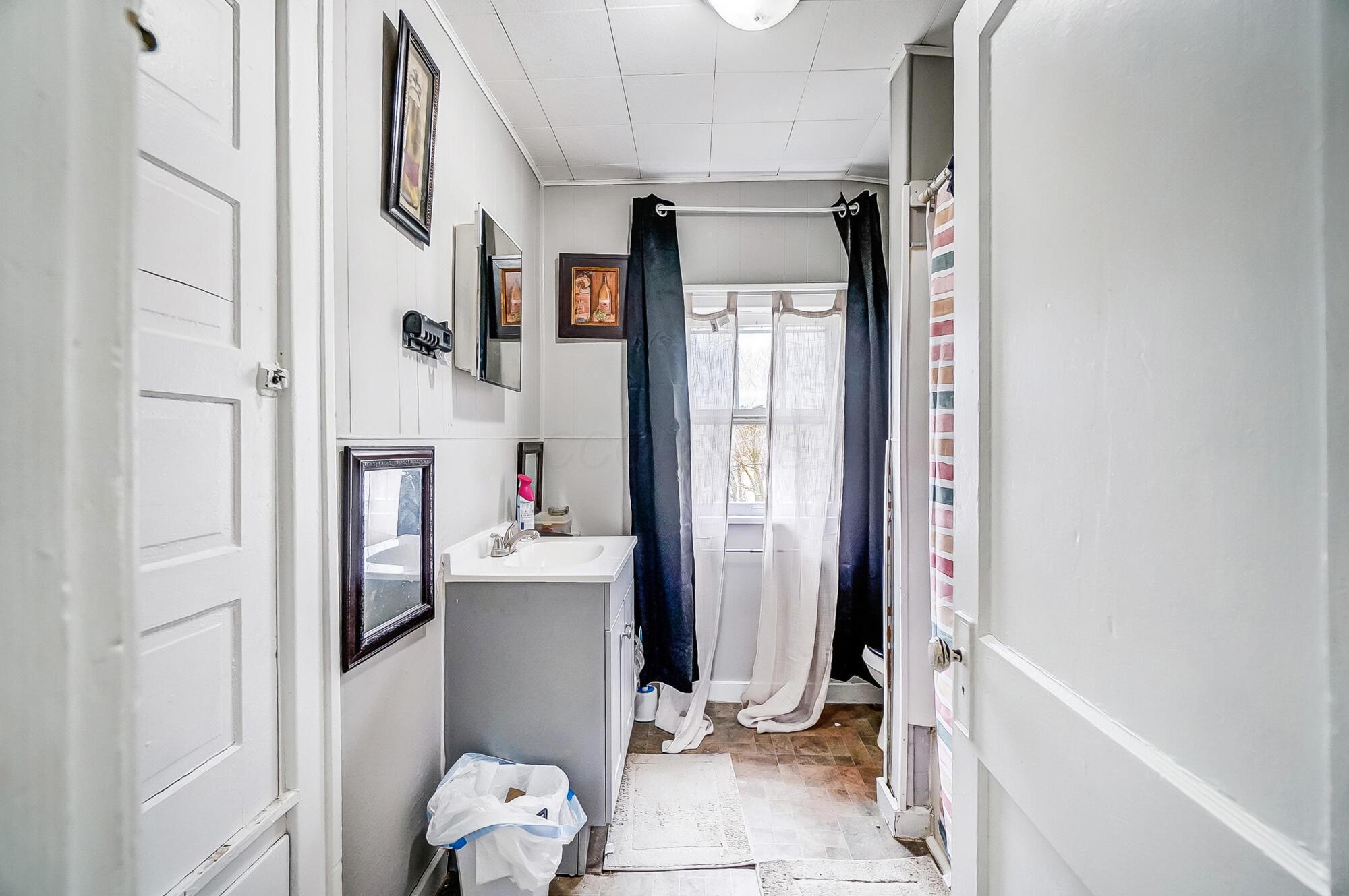 748 Kelton Avenue, Columbus, Ohio image 20