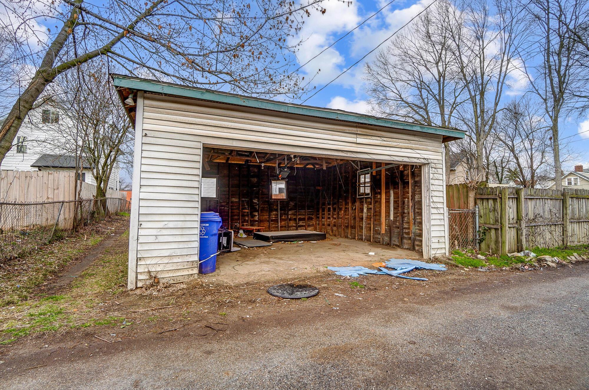 748 Kelton Avenue, Columbus, Ohio image 39