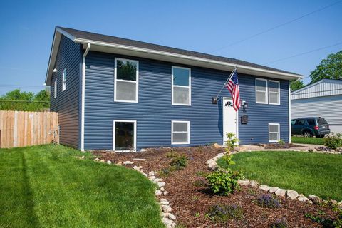 Photo of 355 Baroness Way, Columbus, OH 43230 (MLS # 226013512)