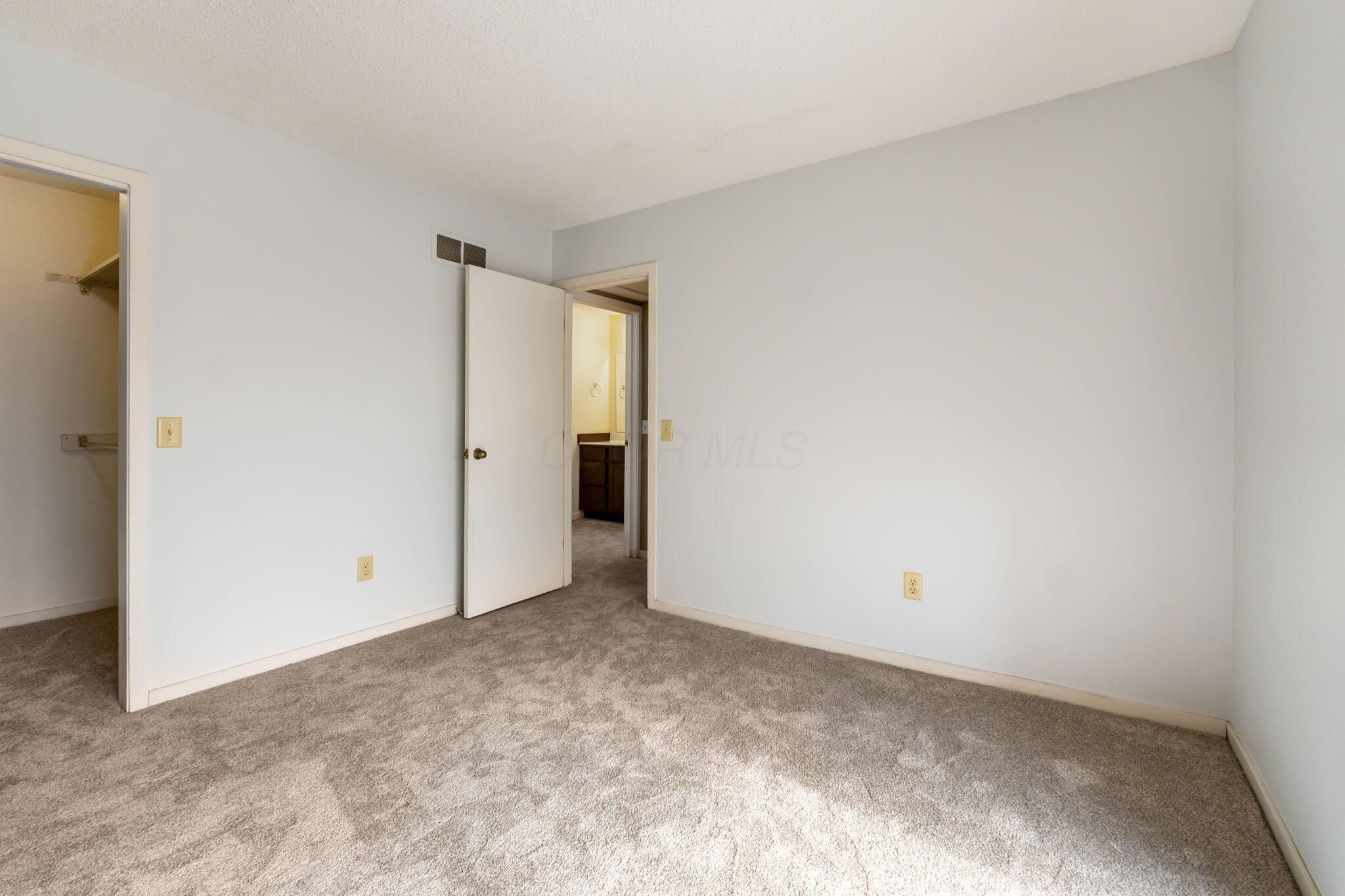 5096 Grasshopper Lane #6, Westerville, Ohio image 37