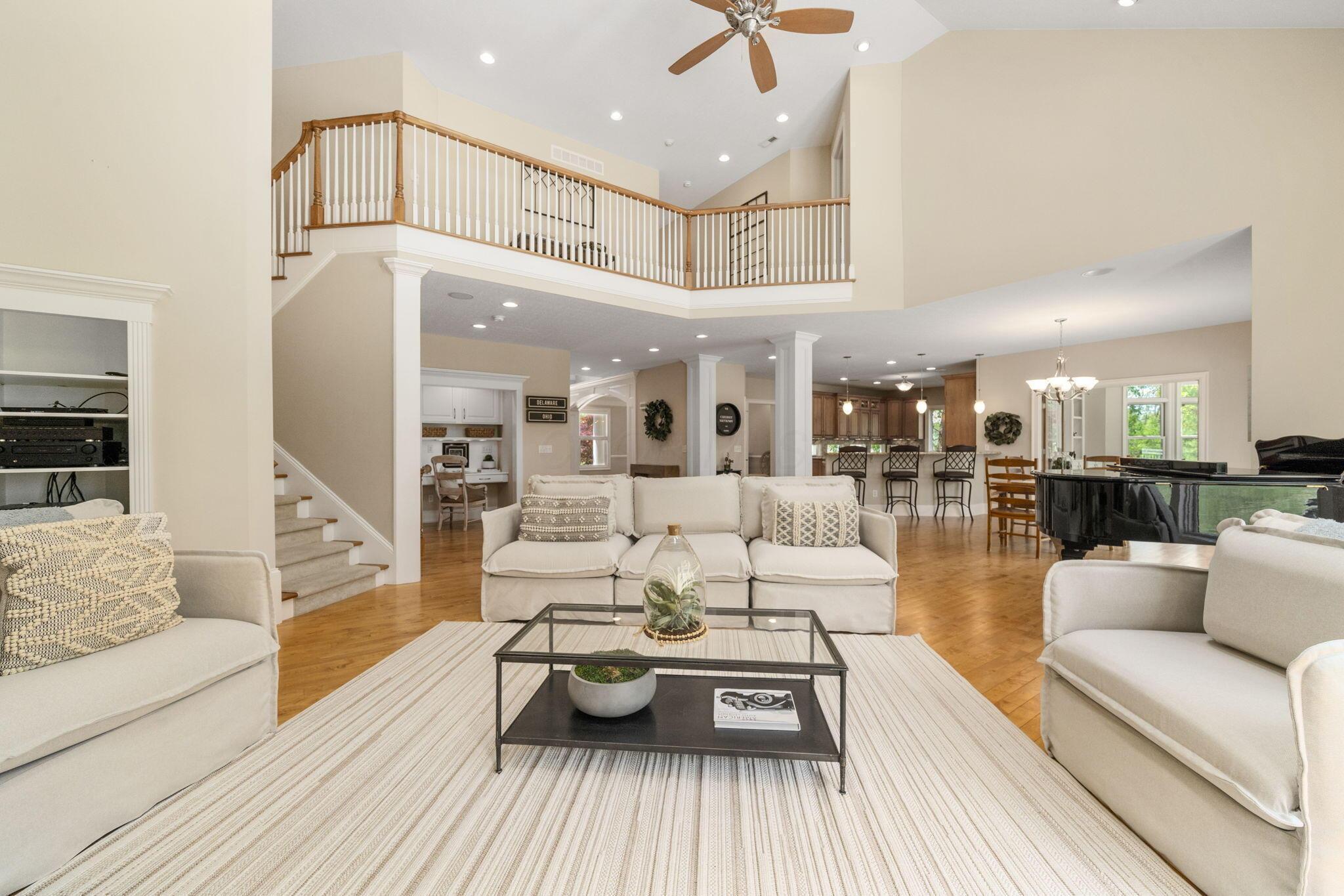504 W Orange Road, Delaware, Ohio image 24