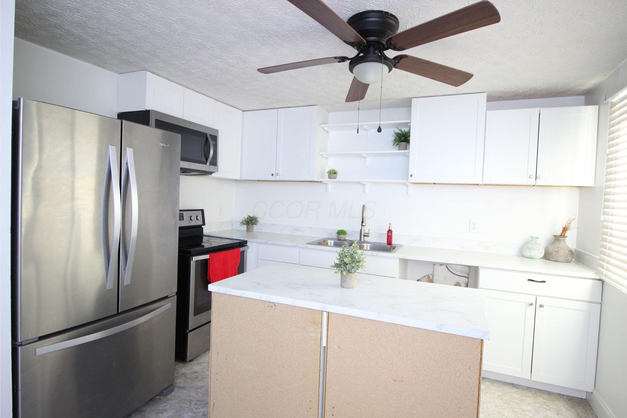 4011 Grand Bend Drive, Groveport, Ohio image 11
