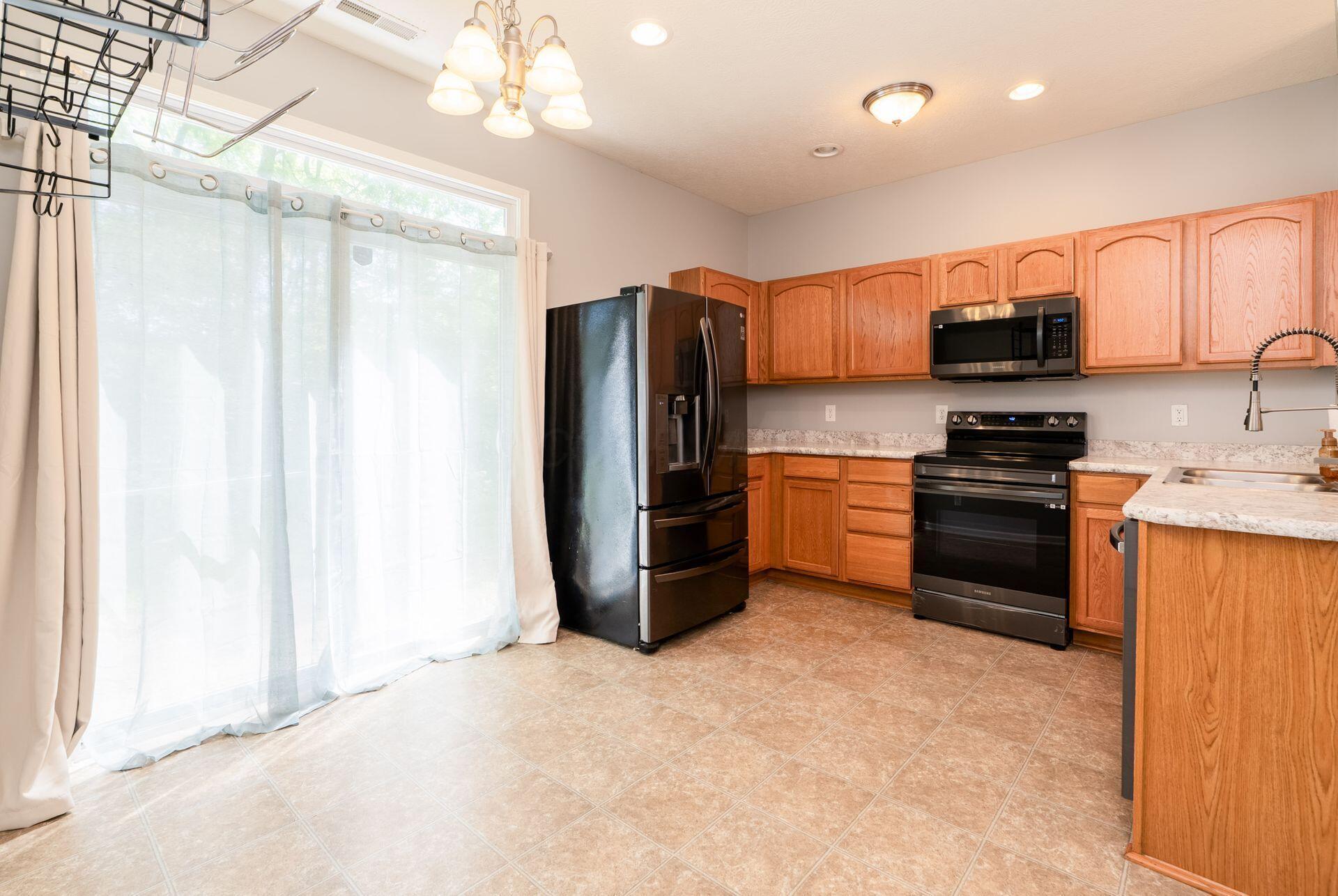 642 Grove Circle #1902, Columbus, Ohio image 10