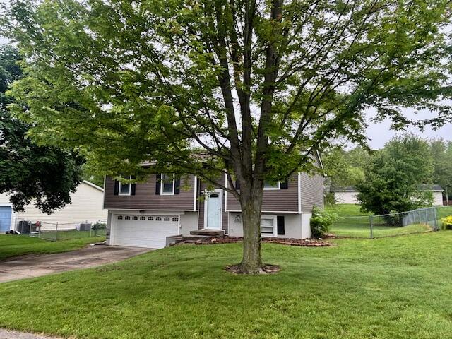 588 Fulla Lane, Heath, Ohio image 1