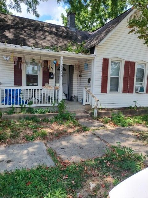 Photo of 2537 Medary Avenue, Columbus, OH 43202 (MLS # 225030531)