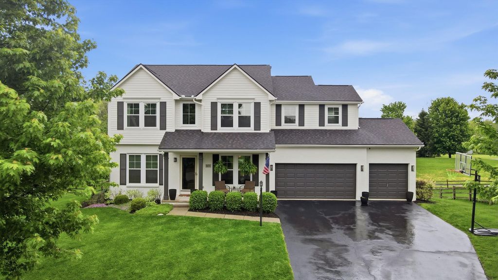 Photo of 4673 Normandy Drive, Galena, OH 43021 (MLS # 226014565)