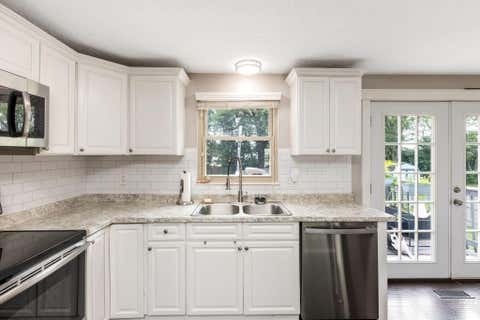 Tiny photo for 5959 Parkglen Road, Galloway, OH 43119 (MLS # 226028781)