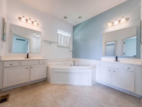 Tiny photo for 8171 Shady Maple Drive, Canal Winchester, OH 43110 (MLS # 226032957)