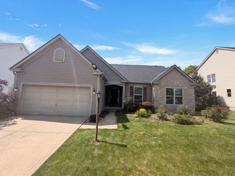 Photo of 8171 Shady Maple Drive, Canal Winchester, OH 43110 (MLS # 226032957)