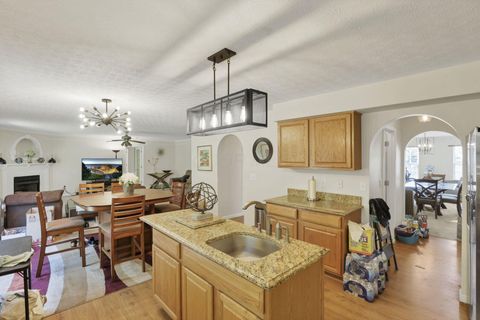 Tiny photo for 310 Abbey Avenue, Lithopolis, OH 43136 (MLS # 225037562)