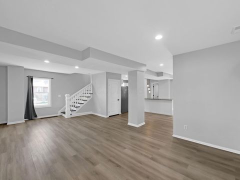 Tiny photo for 453 Stambaugh Avenue, Columbus, OH 43207 (MLS # 225039587)