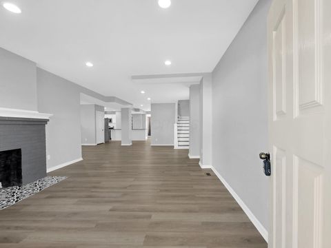 Tiny photo for 453 Stambaugh Avenue, Columbus, OH 43207 (MLS # 225039587)