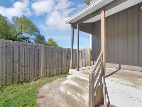 Tiny photo for 453 Stambaugh Avenue, Columbus, OH 43207 (MLS # 225039587)