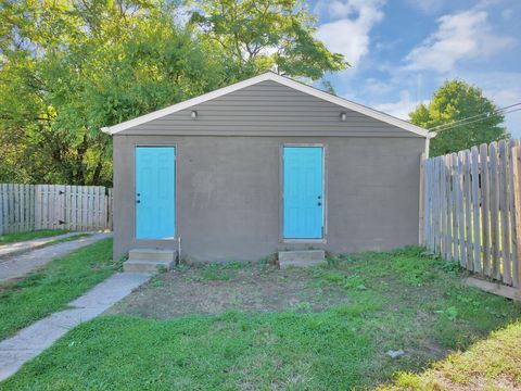 Tiny photo for 453 Stambaugh Avenue, Columbus, OH 43207 (MLS # 225039587)