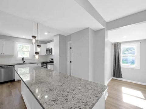 Tiny photo for 453 Stambaugh Avenue, Columbus, OH 43207 (MLS # 225039587)
