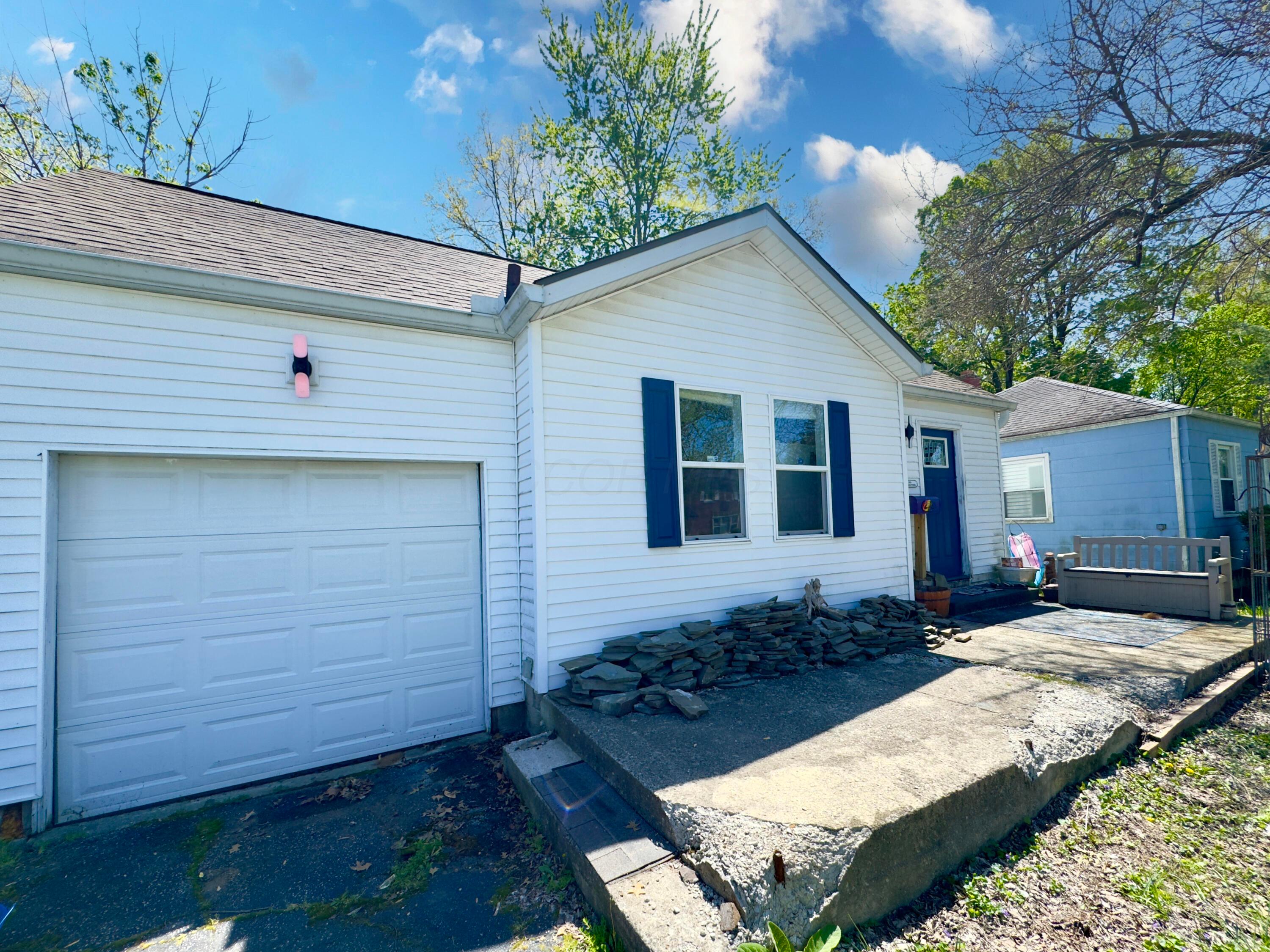 226 N Virginialee Road, Columbus, Ohio image 2
