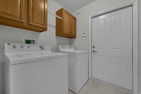 Tiny photo for 268 Waterside Drive, Delaware, OH 43015 (MLS # 226000551)