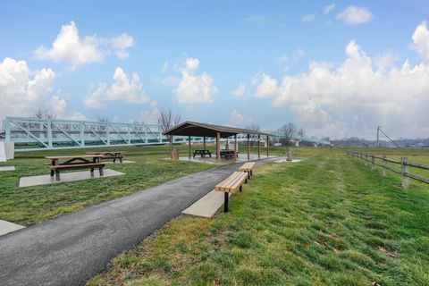 Tiny photo for 268 Waterside Drive, Delaware, OH 43015 (MLS # 226000551)