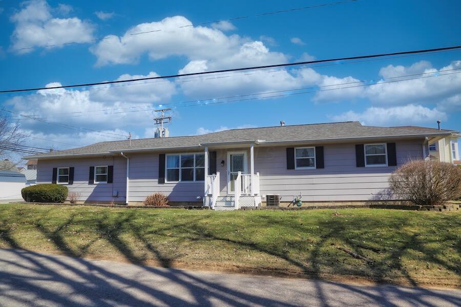 10 S Mickley Street, Danville, Ohio image 1