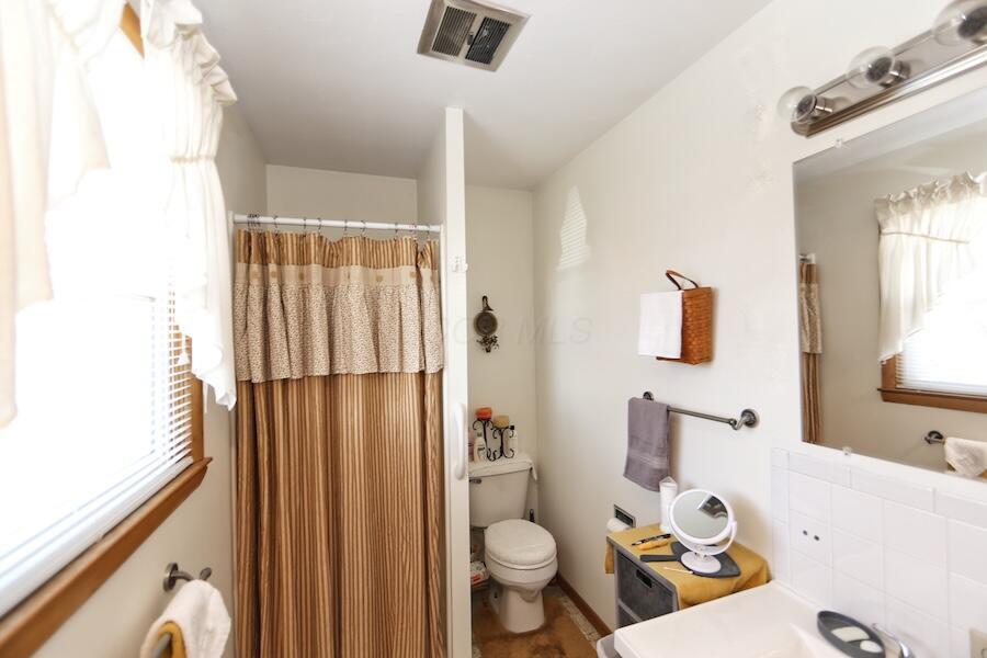 10 S Mickley Street, Danville, Ohio image 20