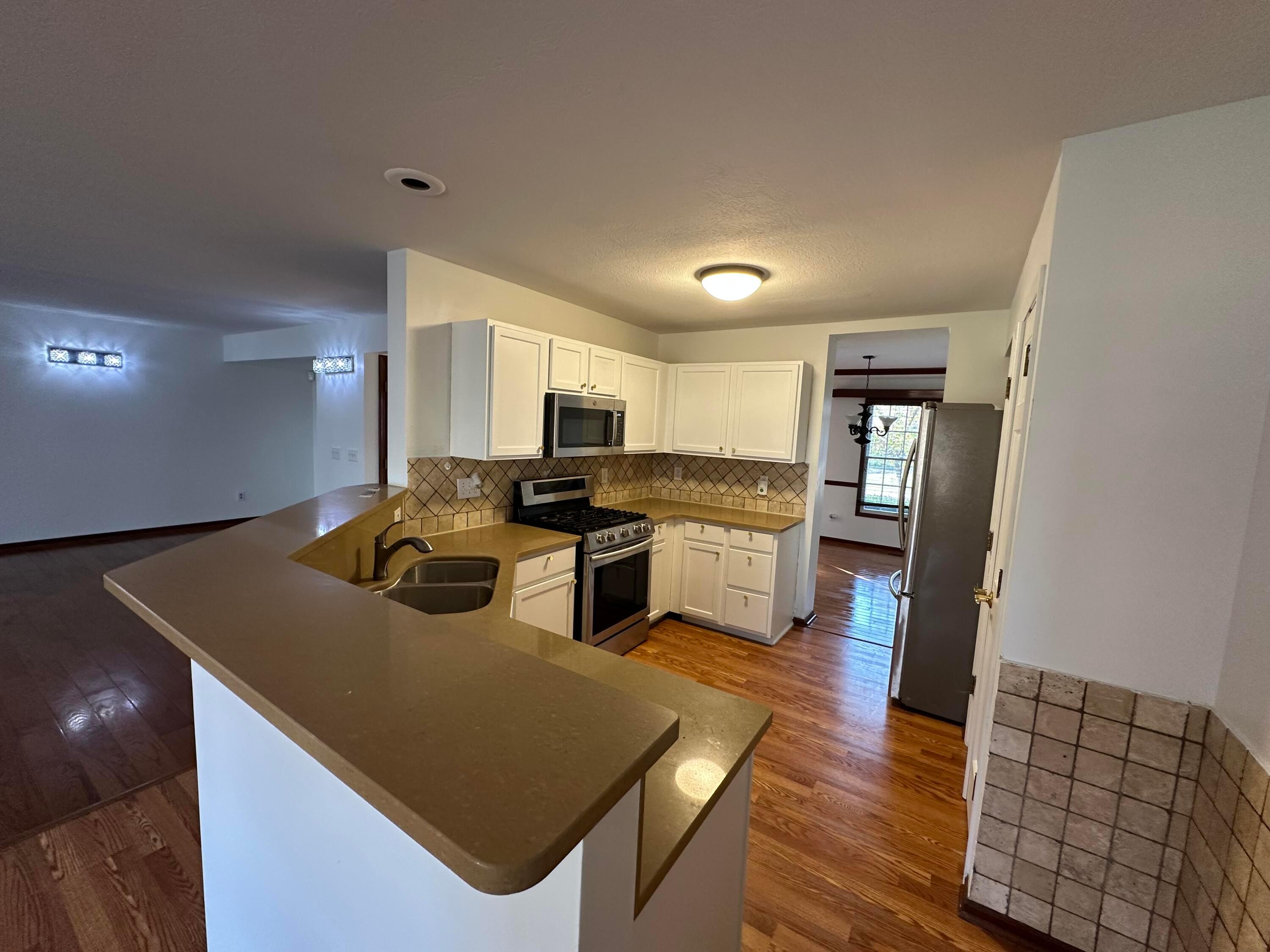 12916 Pacer Drive, Pickerington, Ohio image 12