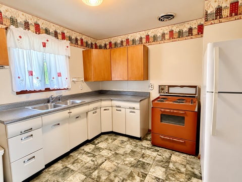 Tiny photo for 231 Mount Logan Drive, Chillicothe, OH 45601 (MLS # 226036687)