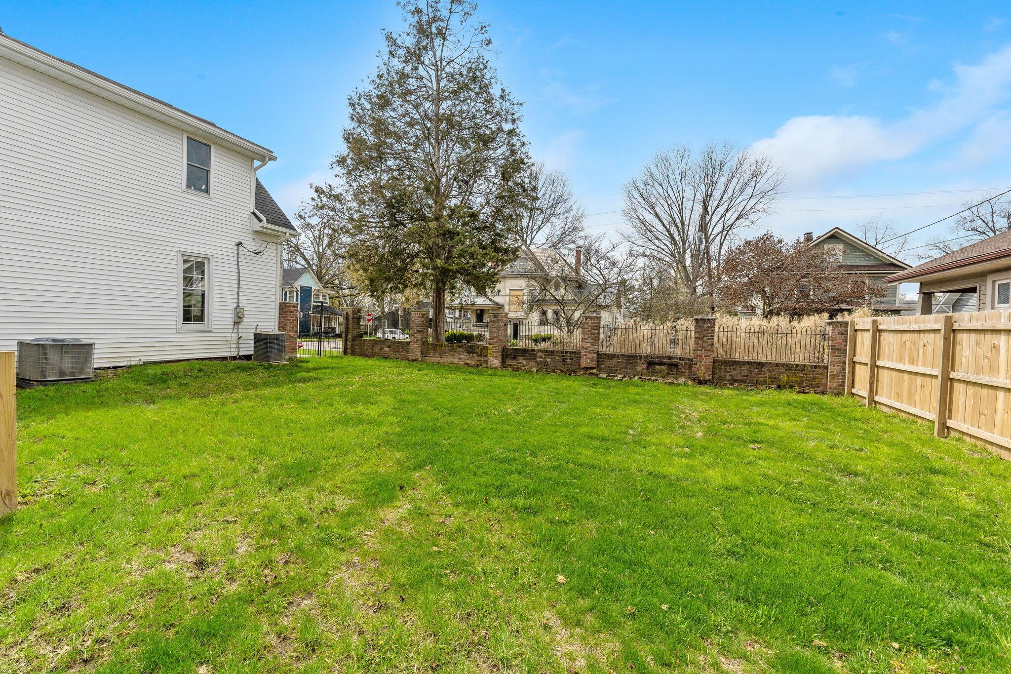 92 N Vine Street, Westerville, Ohio image 7