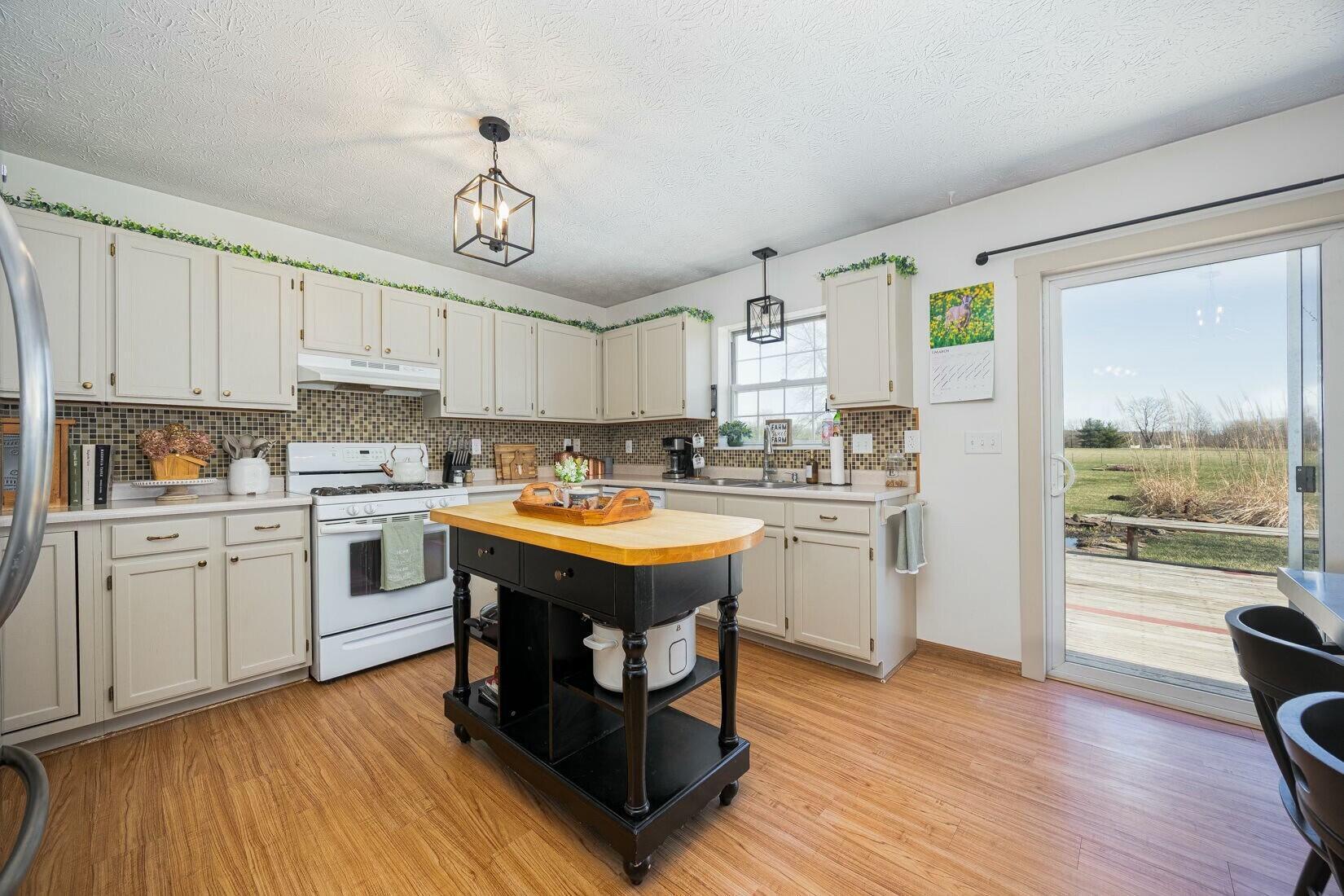 26206 Shoemaker Road, Circleville, Ohio image 10