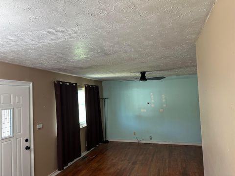 Tiny photo for 555 Kirkwood Drive, West Jefferson, OH 43162 (MLS # 225034849)