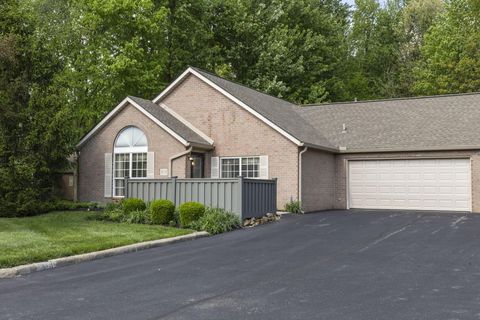 Photo of 6113 Blendon Chase Drive, Westerville, OH 43081 (MLS # 226014442)