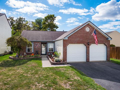 Photo of 1408 Milridge Drive, Marysville, OH 43040 (MLS # 225038327)