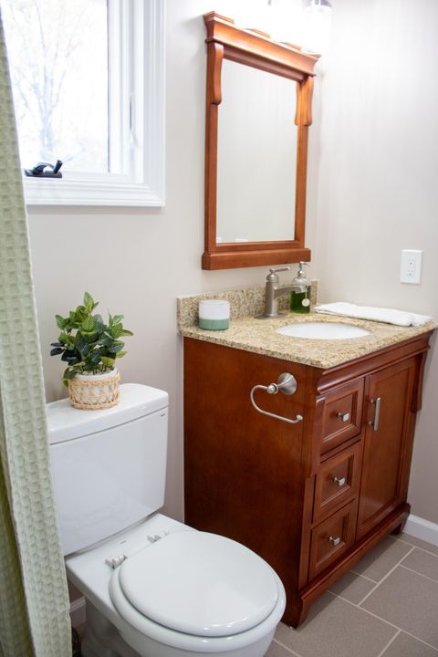 Tiny photo for 2413 Edgevale Road, Columbus, OH 43221 (MLS # 225042118)