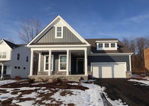 Photo of 116 Ruby Road, Pataskala, OH 43062 (MLS # 225044112)