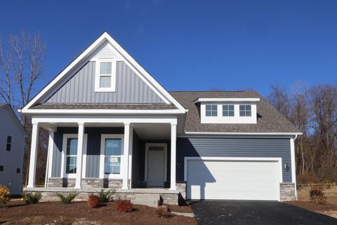 Photo of 116 Ruby Road, Pataskala, OH 43062 (MLS # 225044112)