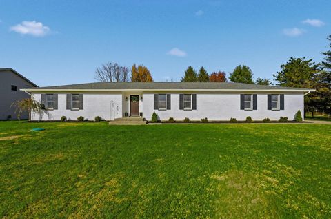 Photo of 6200 Feder Road, Columbus, OH 43228 (MLS # 225043148)