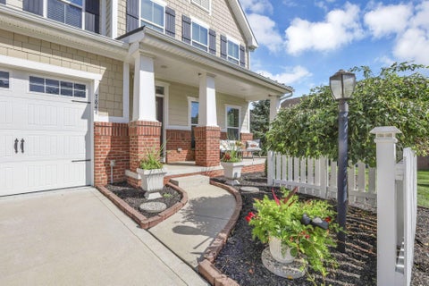Tiny photo for 7844 Adare Court 5 #5, Dublin, OH 43016 (MLS # 226031503)